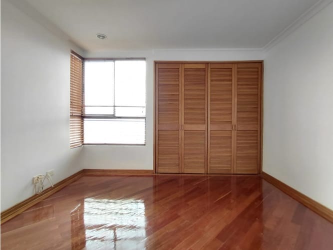 Apartamento de 4 alcobas en arriendo en El Poblado, Medellín, 222 m² · foto 24 de 24