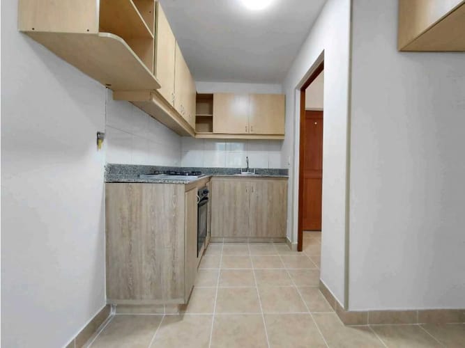 Apartamento de 3 alcobas en arriendo en Oviedo, Medellín, 100 m² · foto 2 de 24