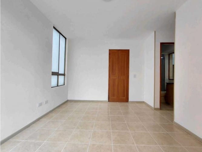 Apartamento de 3 alcobas en arriendo en Oviedo, Medellín, 100 m² · foto 18 de 24