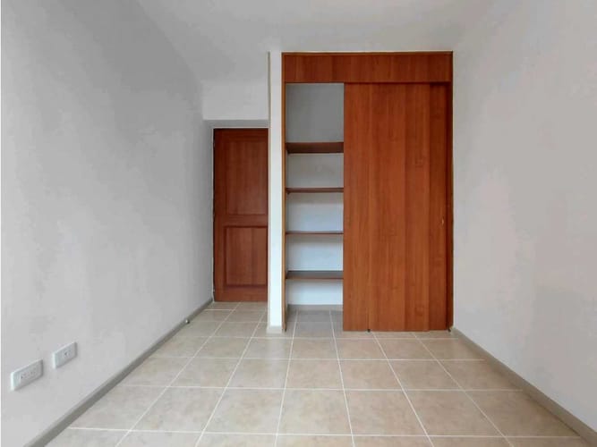 Apartamento de 3 alcobas en arriendo en Oviedo, Medellín, 100 m² · foto 19 de 24