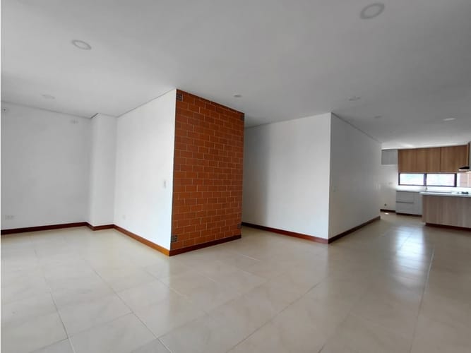 Apartamento de 4 alcobas en arriendo en Alejandria, Medellín, 138 m² · foto 9 de 24