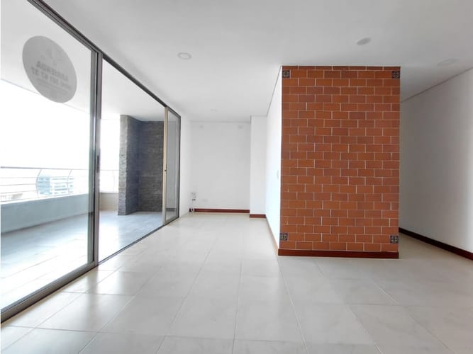 Apartamento de 4 alcobas en arriendo en Alejandria, Medellín, 138 m² · foto 10 de 24