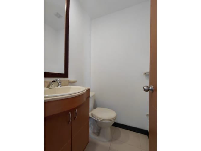 Apartamento de 4 alcobas en arriendo en Alejandria, Medellín, 138 m² · foto 15 de 24