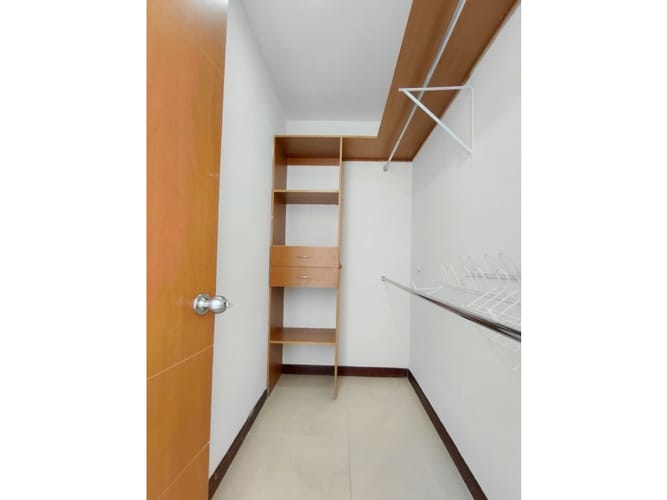 Apartamento de 4 alcobas en arriendo en Alejandria, Medellín, 138 m² · foto 19 de 24