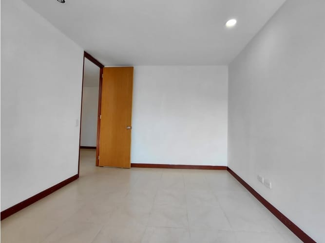 Apartamento de 4 alcobas en arriendo en Alejandria, Medellín, 138 m² · foto 23 de 24