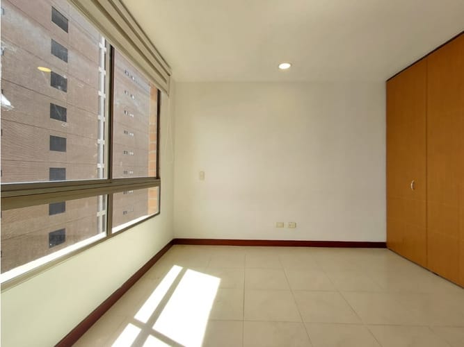 Apartamento de 4 alcobas en arriendo en Alejandria, Medellín, 138 m² · foto 24 de 24