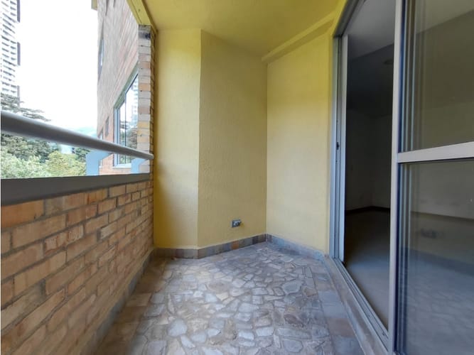 Apartamento de 3 alcobas en venta en Caminos De La Romeria, Sabaneta, 110 m² · foto 9 de 24