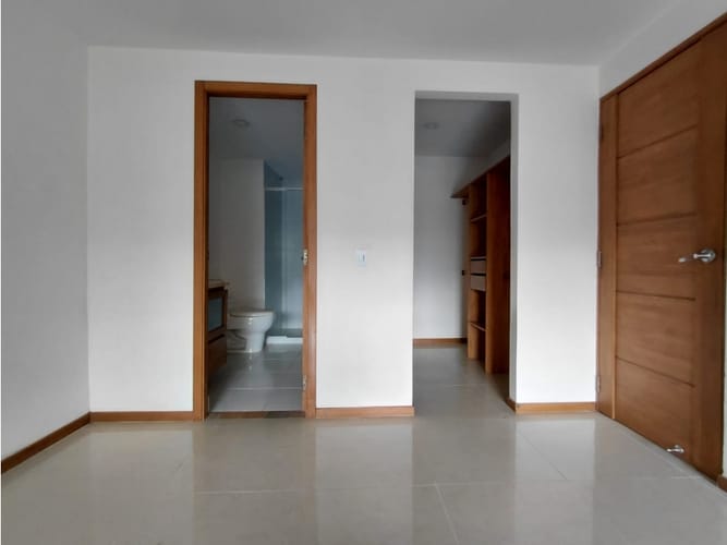 Apartamento de 3 alcobas en venta en Caminos De La Romeria, Sabaneta, 110 m² · foto 13 de 24