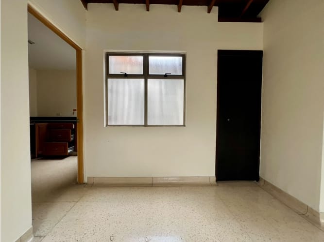 Casa de 3 alcobas en venta en San Marcos, Envigado, 230 m² · foto 6 de 18
