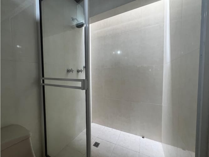 Casa de 3 alcobas en venta en San Marcos, Envigado, 230 m² · foto 7 de 18