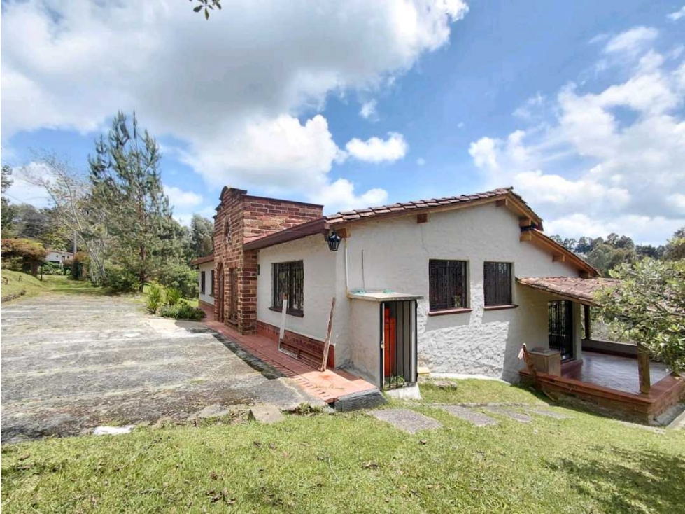 Casa en arriendo en Mt. Villa Grande, Envigado · foto 3 de 24