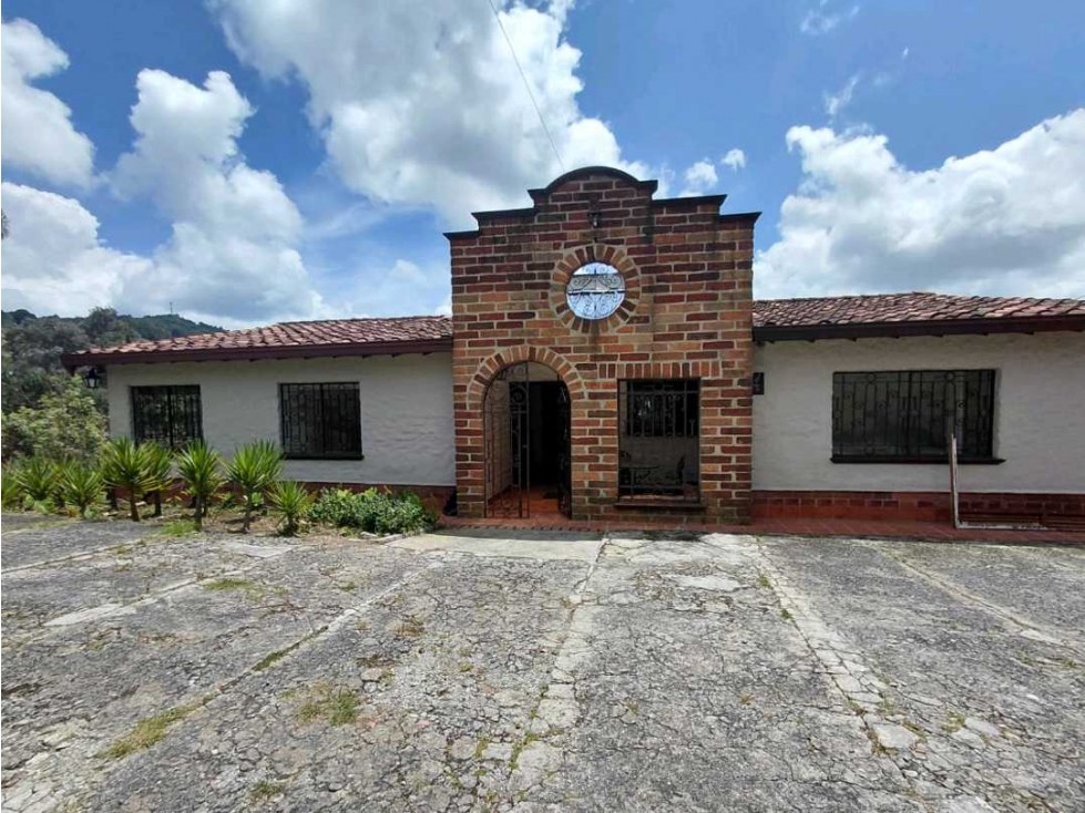 Casa en arriendo en Mt. Villa Grande, Envigado · foto 6 de 24