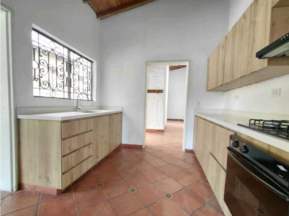 Casa en arriendo en Mt. Villa Grande, Envigado · foto 10 de 24