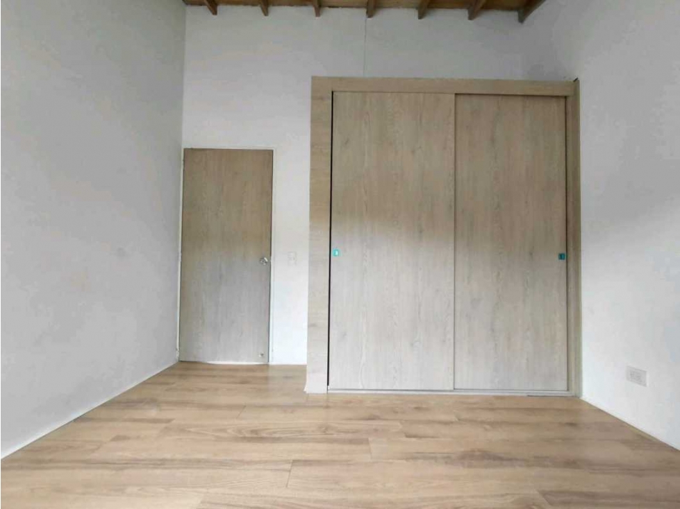Casa en arriendo en Mt. Villa Grande, Envigado · foto 15 de 24