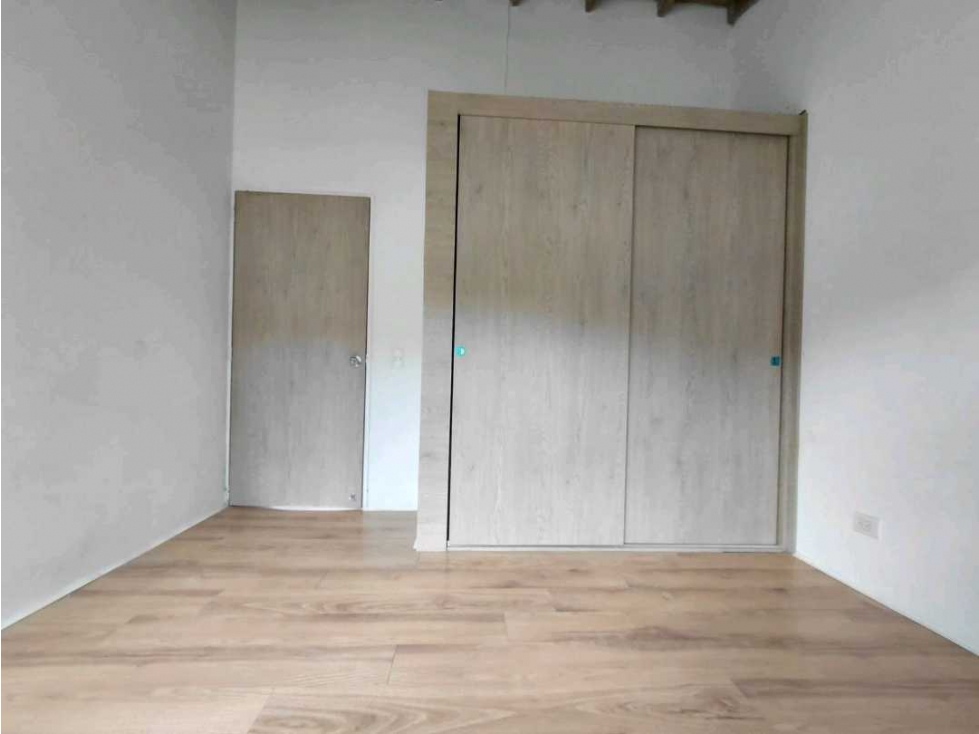 Casa en arriendo en Mt. Villa Grande, Envigado · foto 16 de 24