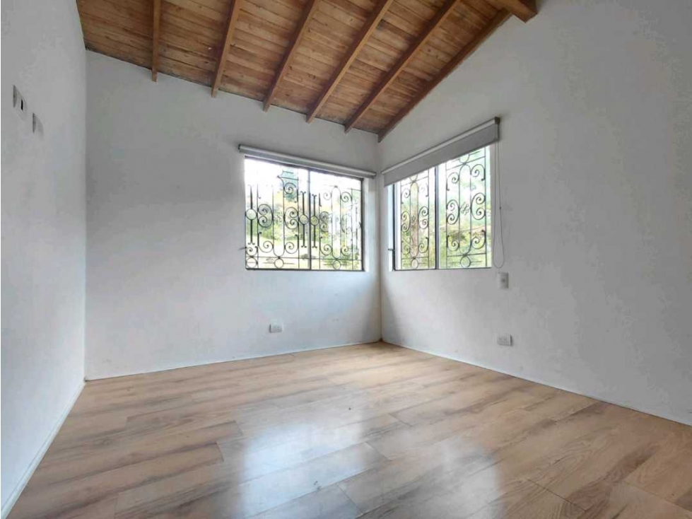 Casa en arriendo en Mt. Villa Grande, Envigado · foto 17 de 24