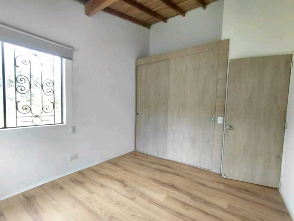 Casa en arriendo en Mt. Villa Grande, Envigado · foto 18 de 24