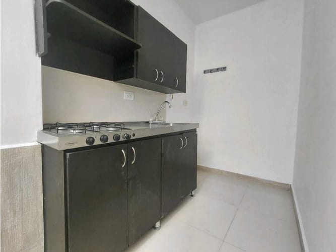 Local en arriendo en La Magnolia, Envigado, 190 m² · foto 3 de 24