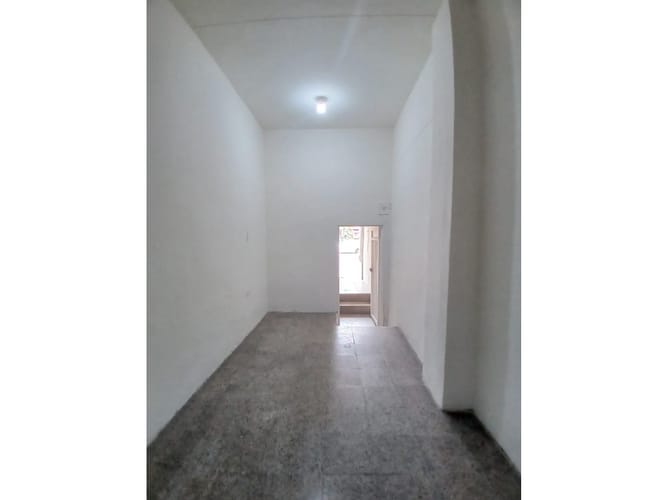 Local en arriendo en Patio Bonito, Envigado, 12 m² · foto 4 de 6