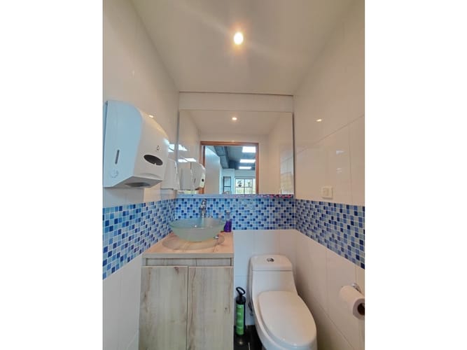 Oficina en venta en Manila, Medellín, 46 m² · foto 5 de 7