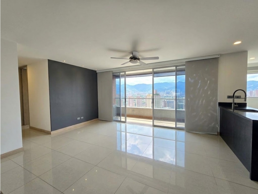 Apartamento en arriendo en Castropol, Medellín · foto 7 de 15