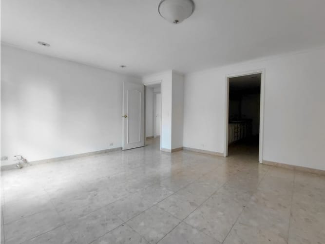 Apartamento en venta en Alejandria, Medellín · foto 12 de 24
