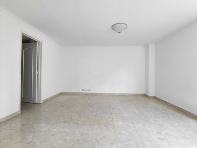 Apartamento en venta en Alejandria, Medellín · foto 13 de 24
