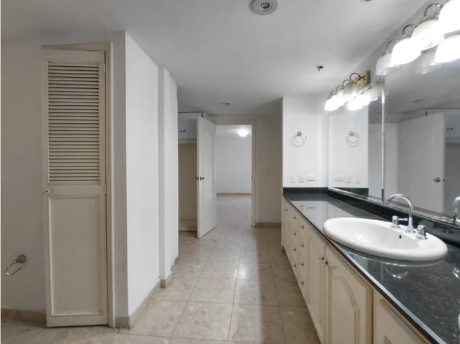 Apartamento en venta en Alejandria, Medellín · foto 17 de 24