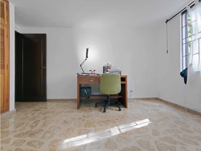 Apartamento de 3 alcobas en venta en Belén Rosales, Medellín, 162 m² · foto 13 de 24