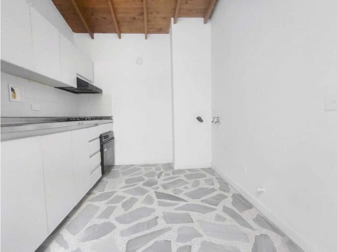 Apartamento de 2 alcobas en venta en Belén Aliadas, Medellín, 65 m² · foto 2 de 14