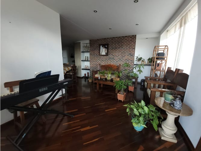Apartaestudio en venta en Loma De Los Bernal, Medellín, 104 m² · foto 6 de 13