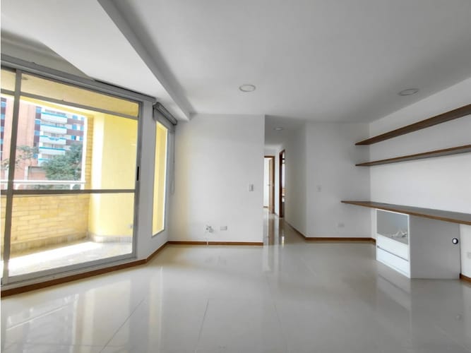 Apartamento de 3 alcobas en venta en Caminos De La Romeria, Sabaneta, 110 m² · foto 10 de 24
