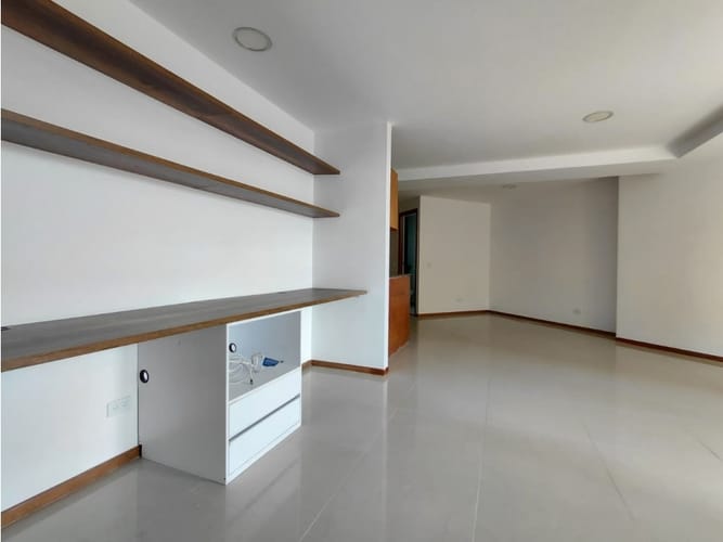 Apartamento de 3 alcobas en venta en Caminos De La Romeria, Sabaneta, 110 m² · foto 12 de 24