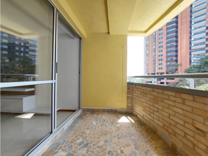 Apartamento de 3 alcobas en venta en Caminos De La Romeria, Sabaneta, 110 m² · foto 18 de 24