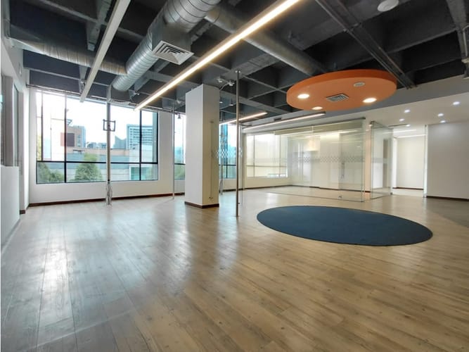 Oficina en arriendo en Alejandria, Medellín, 203 m² · foto 4 de 12