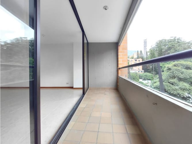 Apartamento de 3 alcobas en venta en El Poblado, Medellín, 114 m² · foto 5 de 24