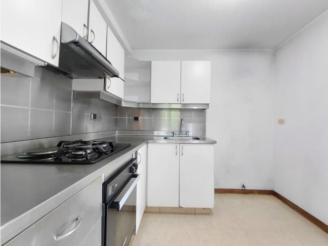Apartamento de 3 alcobas en venta en El Poblado, Medellín, 114 m² · foto 9 de 24