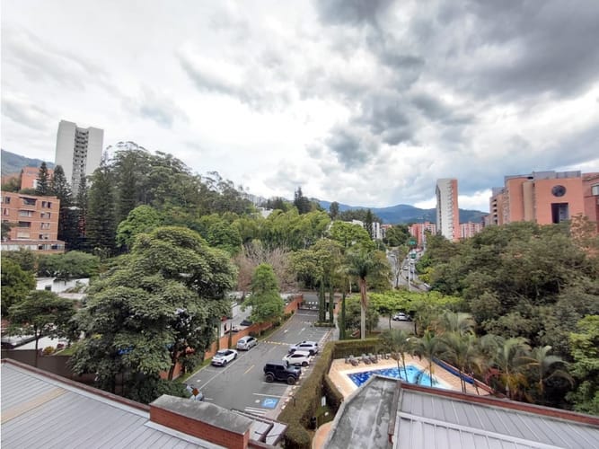Apartamento de 3 alcobas en venta en El Poblado, Medellín, 114 m² · foto 14 de 24