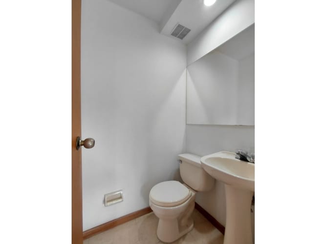 Apartamento de 3 alcobas en venta en El Poblado, Medellín, 114 m² · foto 18 de 24