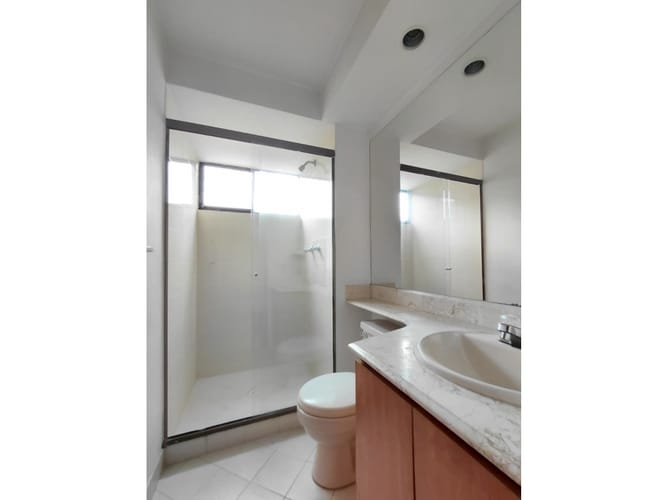 Apartamento de 3 alcobas en venta en El Poblado, Medellín, 114 m² · foto 20 de 24