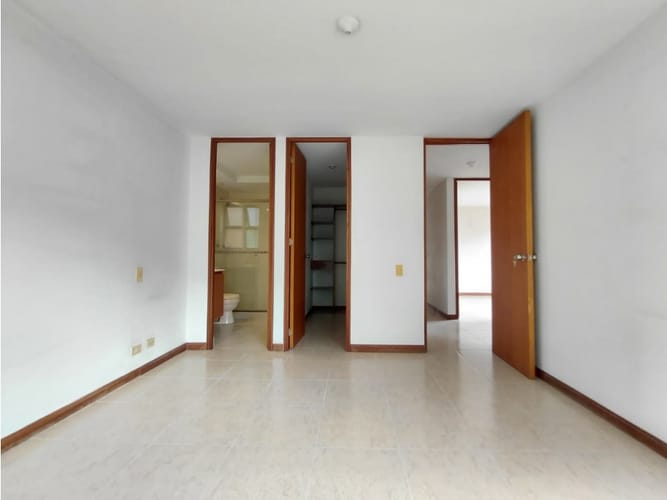 Apartamento de 3 alcobas en venta en El Poblado, Medellín, 114 m² · foto 21 de 24