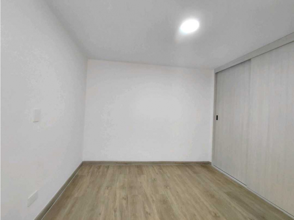 Apartamento en venta en Zuñiga, Envigado · foto 7 de 24