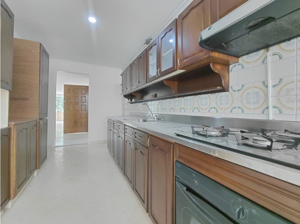 Apartamento en arriendo en Laureles, Medellín · foto 6 de 24