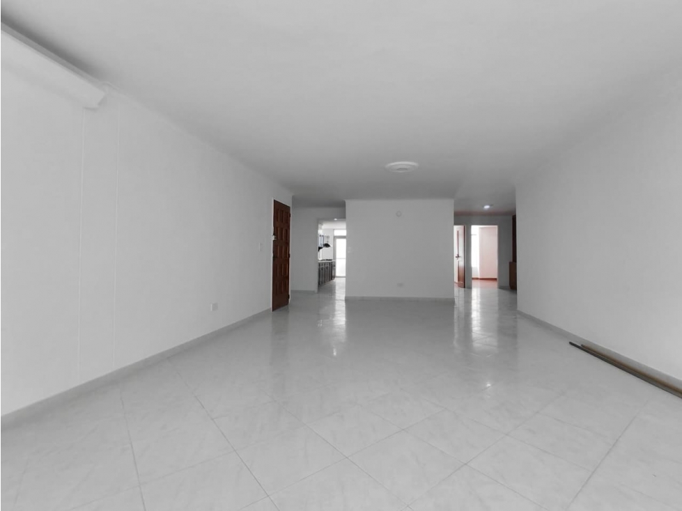 Apartamento en arriendo en Laureles, Medellín · foto 7 de 24