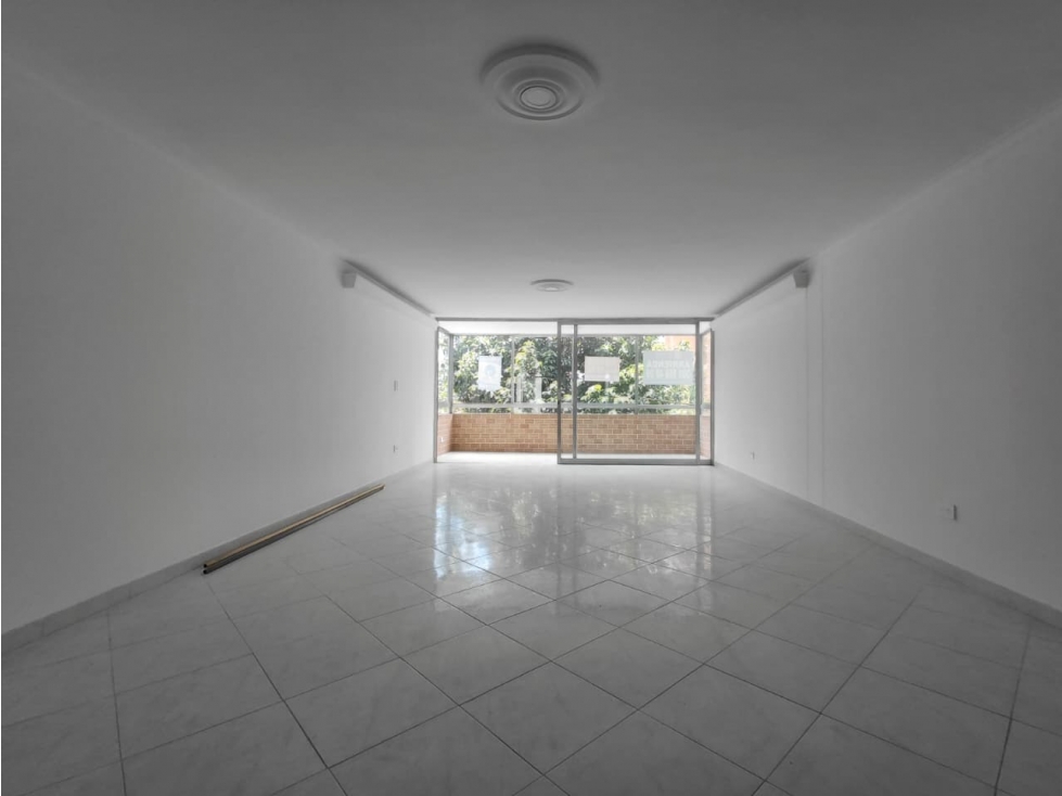 Apartamento en arriendo en Laureles, Medellín · foto 8 de 24