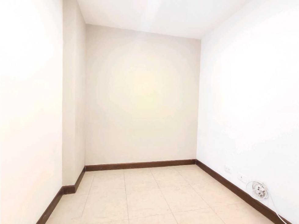 Apartamento en venta en El Poblado, Medellín · foto 11 de 24