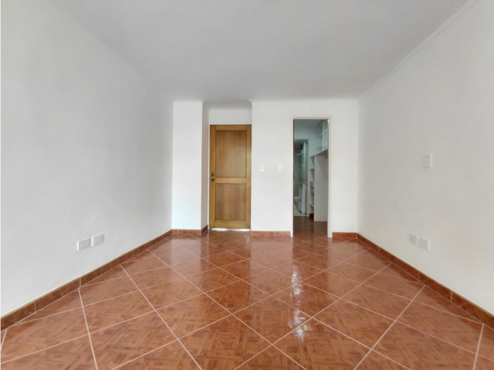 Apartamento en arriendo en Laureles, Medellín · foto 14 de 24
