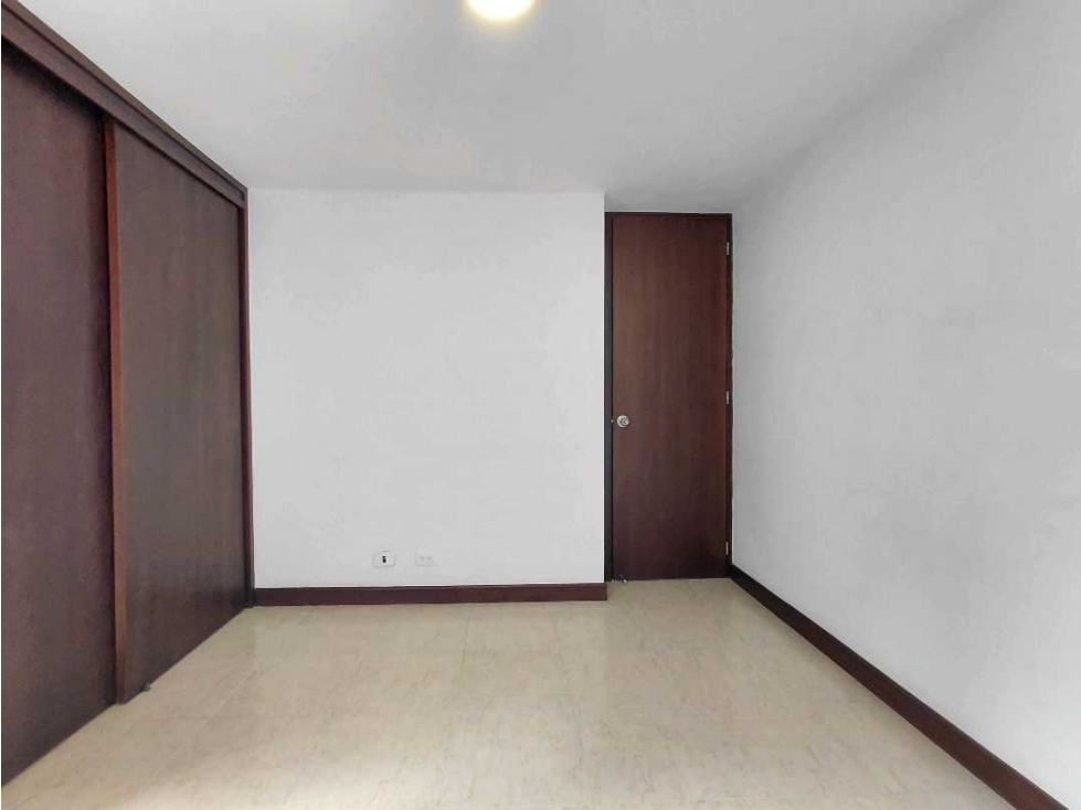Apartamento en venta en El Poblado, Medellín · foto 17 de 24