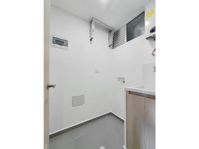 Apartamento de 1 alcoba en arriendo en Perpetuo Socorro, Medellín, 42 m² · foto 9 de 20