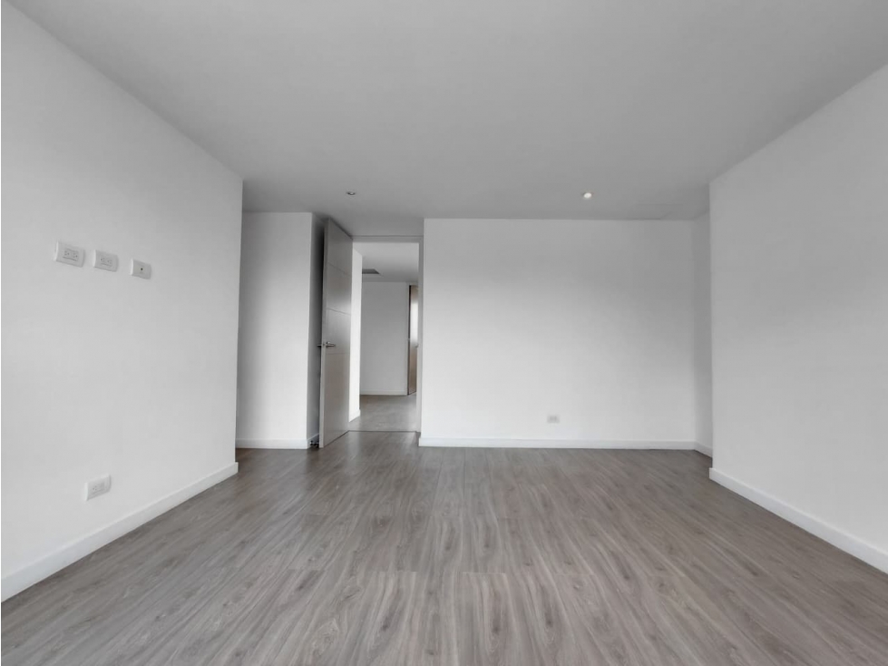 Apartamento en arriendo en El Poblado, Medellín · foto 19 de 24